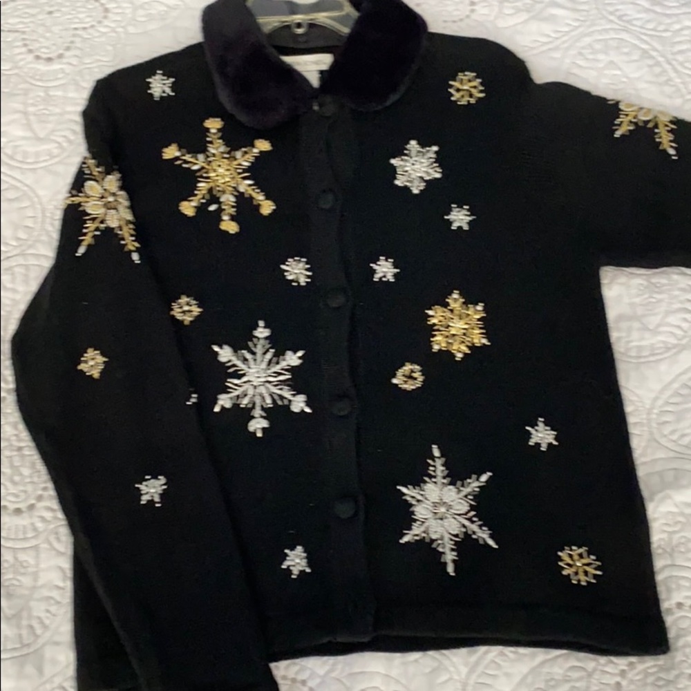 ❄️ Holiday Sweater ❄️